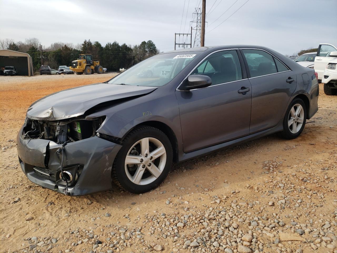 TOYOTA CAMRY L 2013