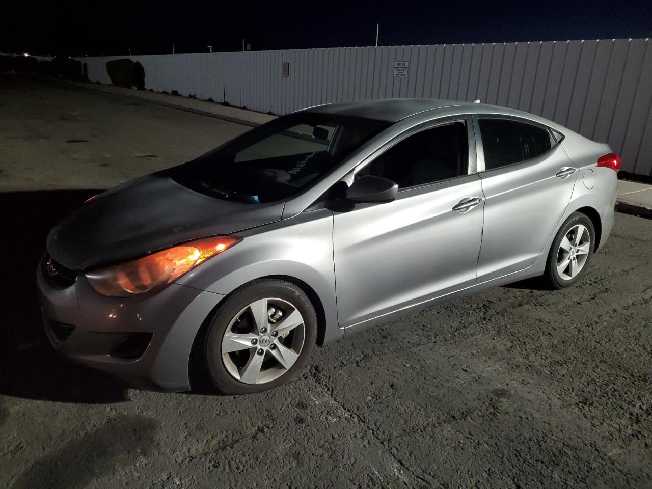 HYUNDAI ELANTRA GL 2011