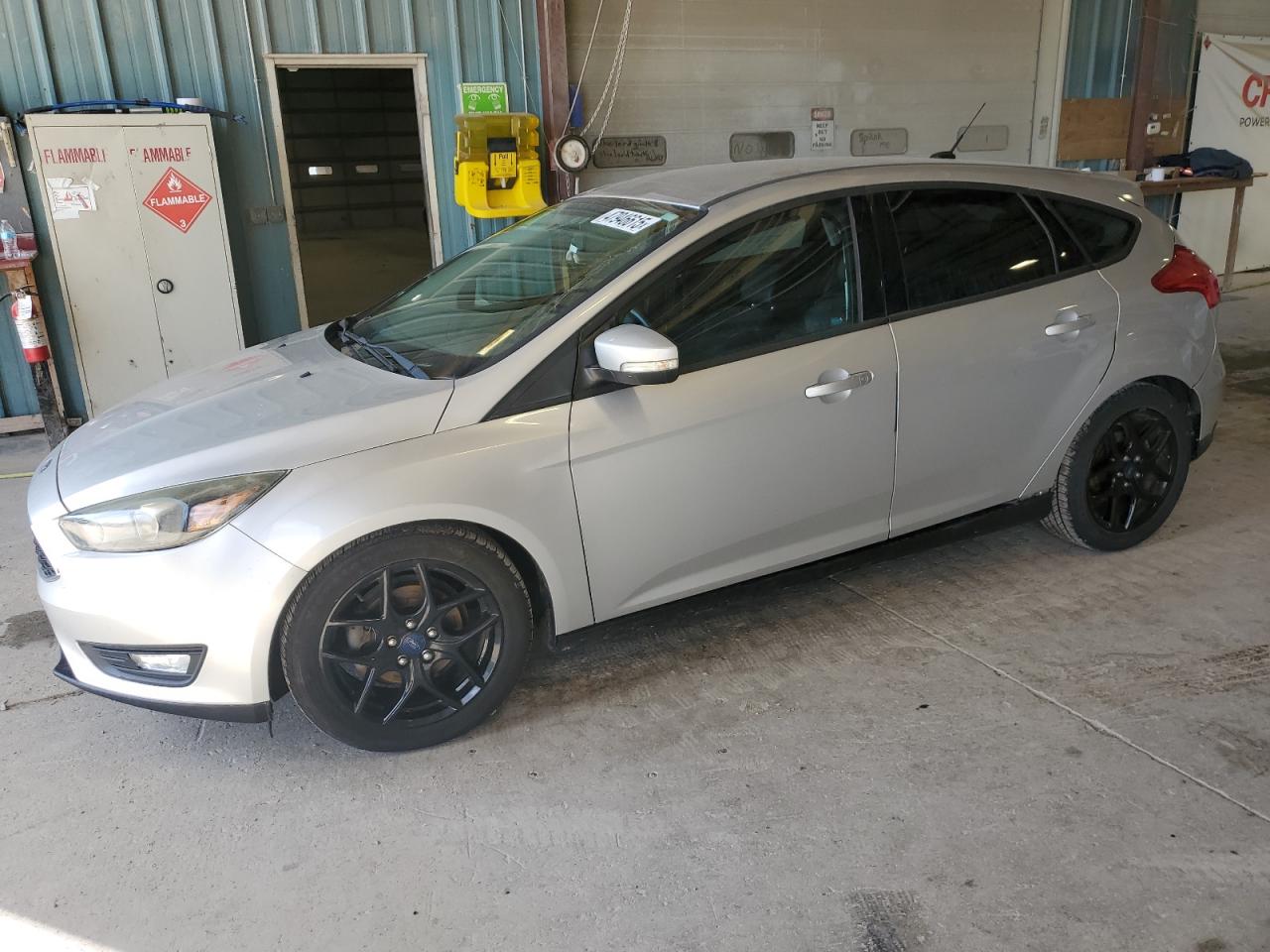 FORD FOCUS SE 2016