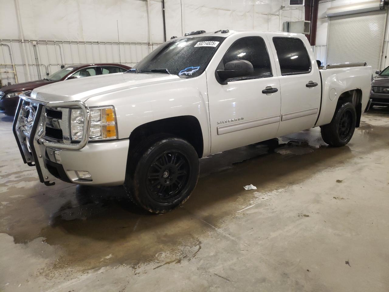 CHEVROLET 1500 2011