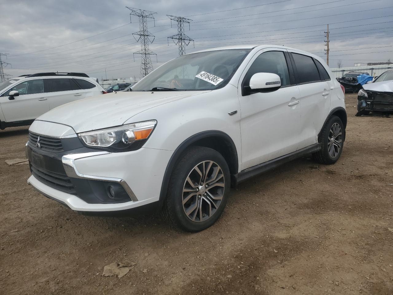 MITSUBISHI OUTLANDER 2016