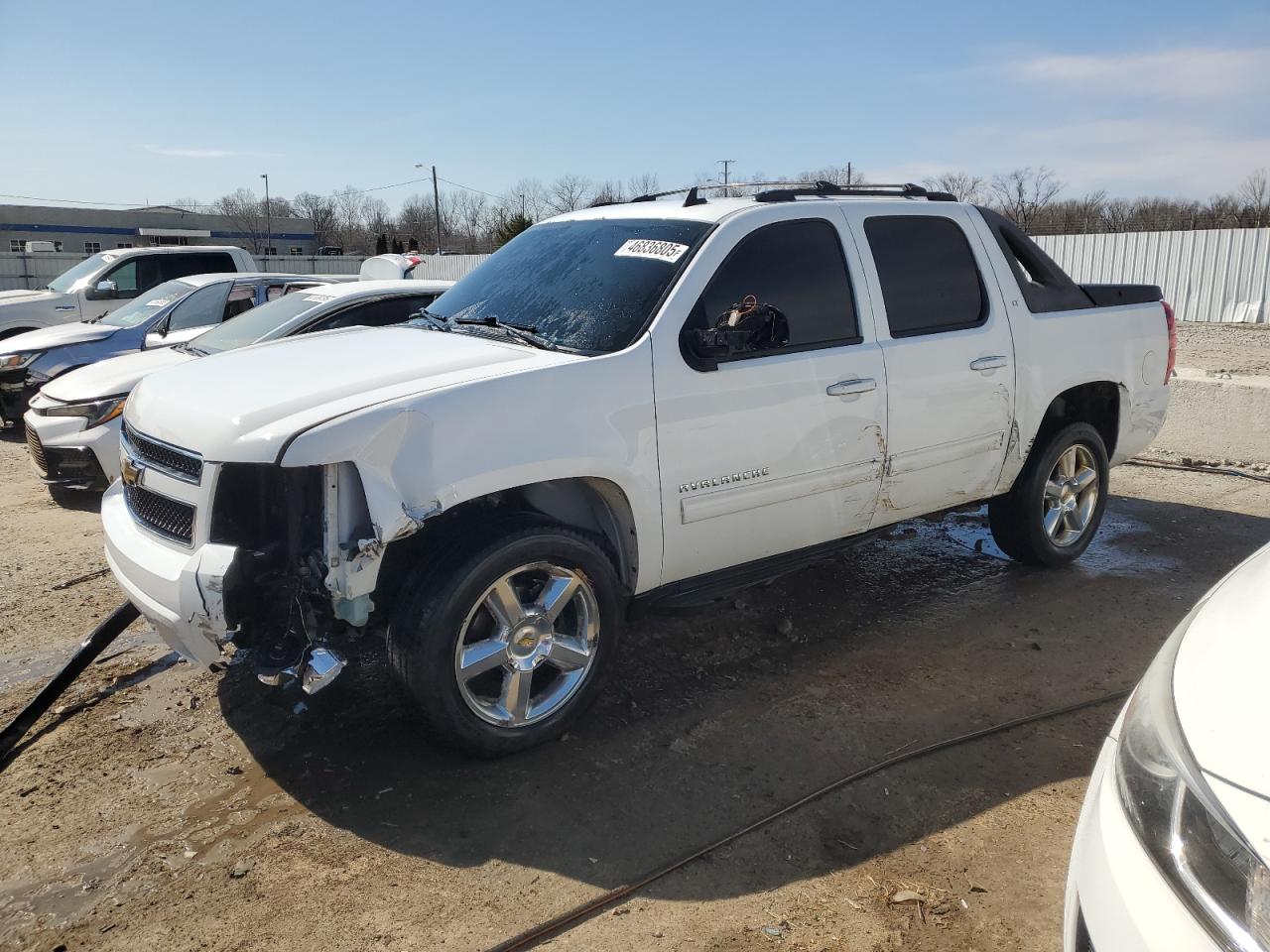 CHEVROLET AVALANCHE 2011