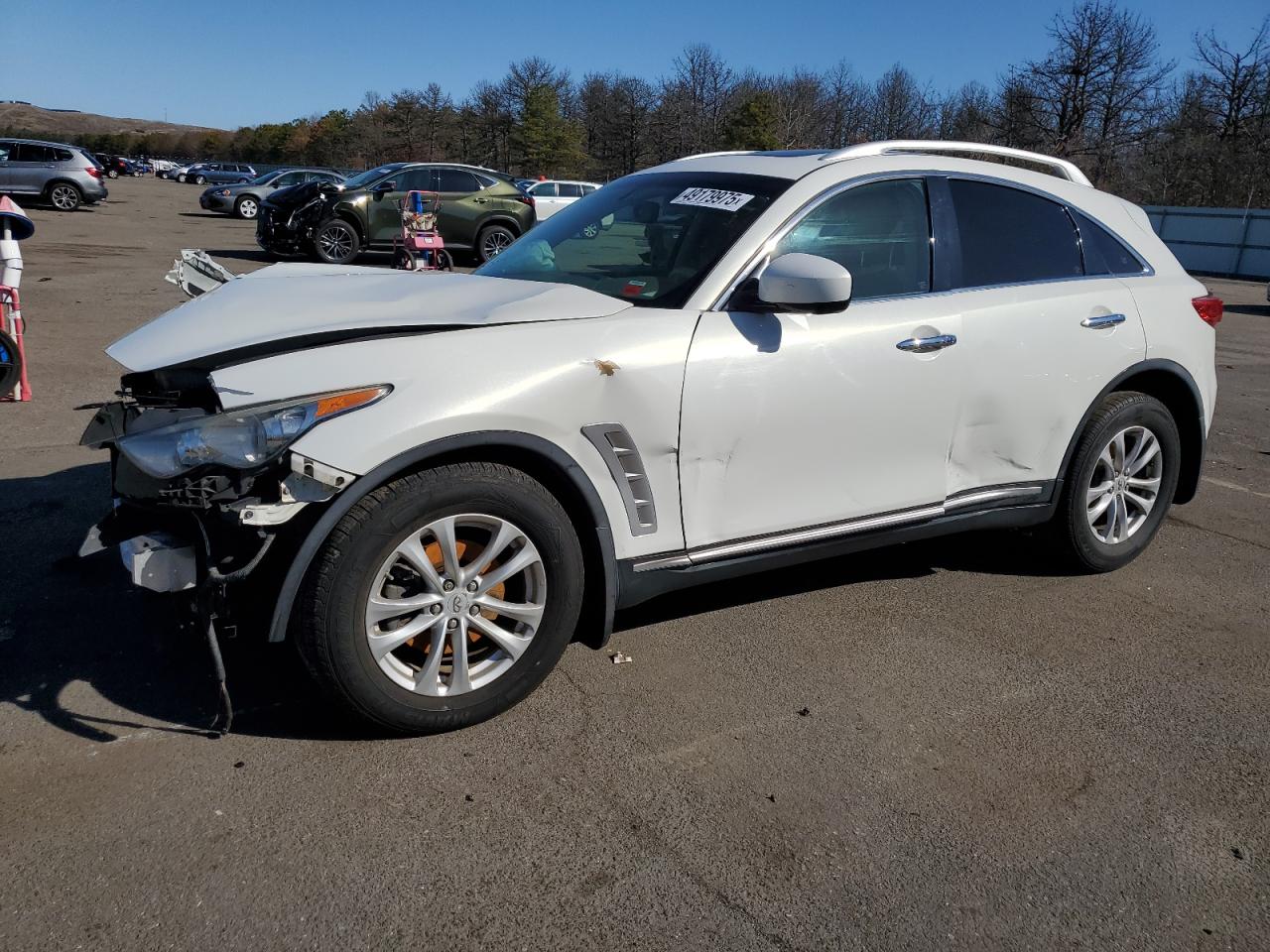 INFINITI FX35 2010