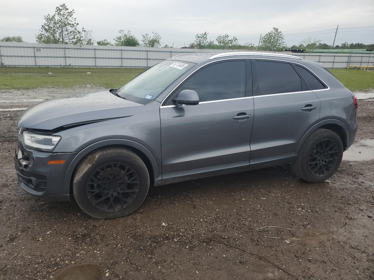 AUDI Q3 PREMIUM 2015