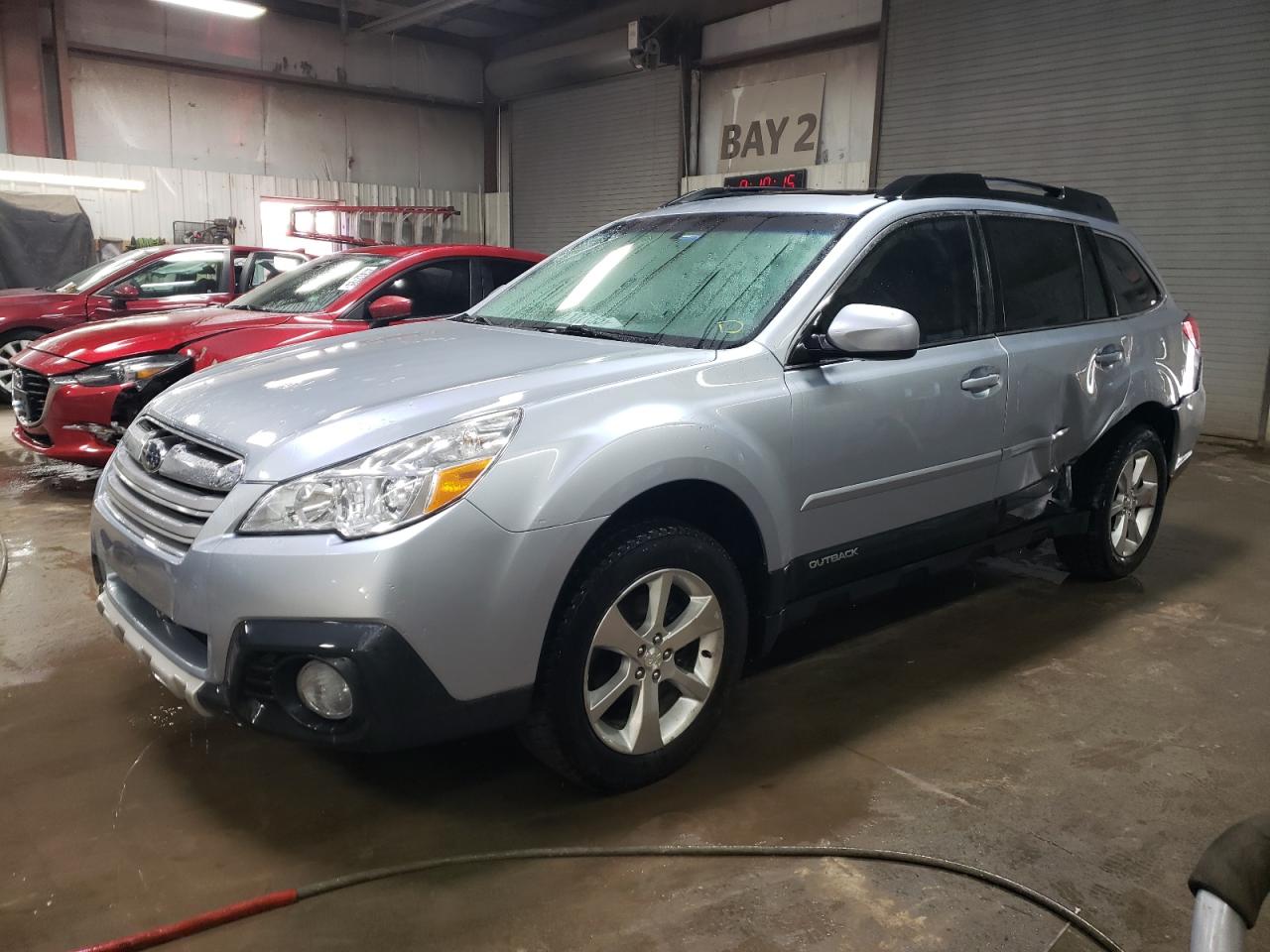 SUBARU OUTBACK 2. 2014