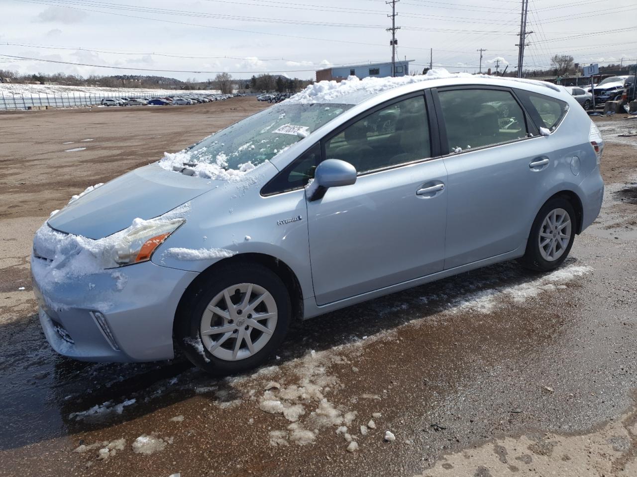 TOYOTA PRIUS V 2012