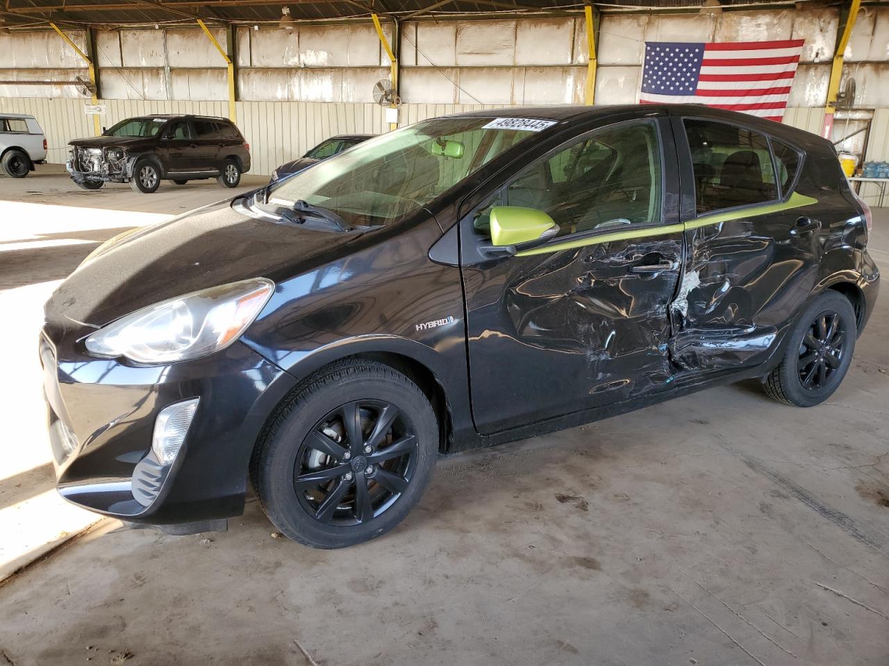 TOYOTA PRIUS C 2016