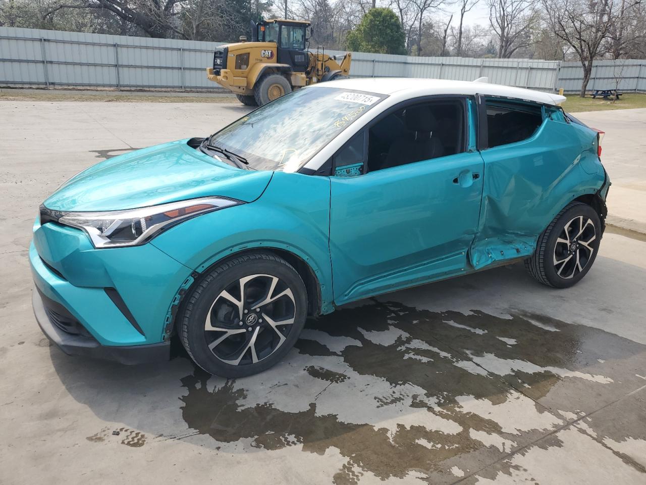 TOYOTA C-HR XLE 2018