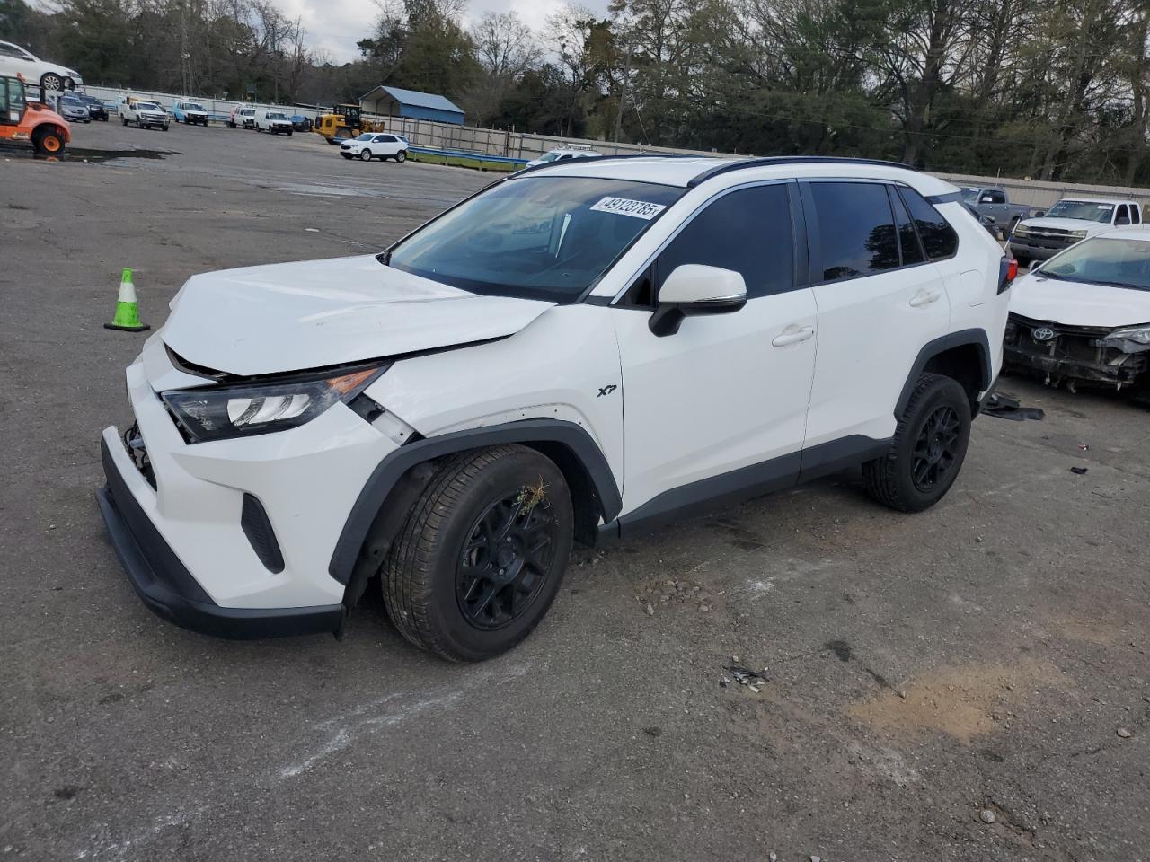 TOYOTA RAV4 LE 2020