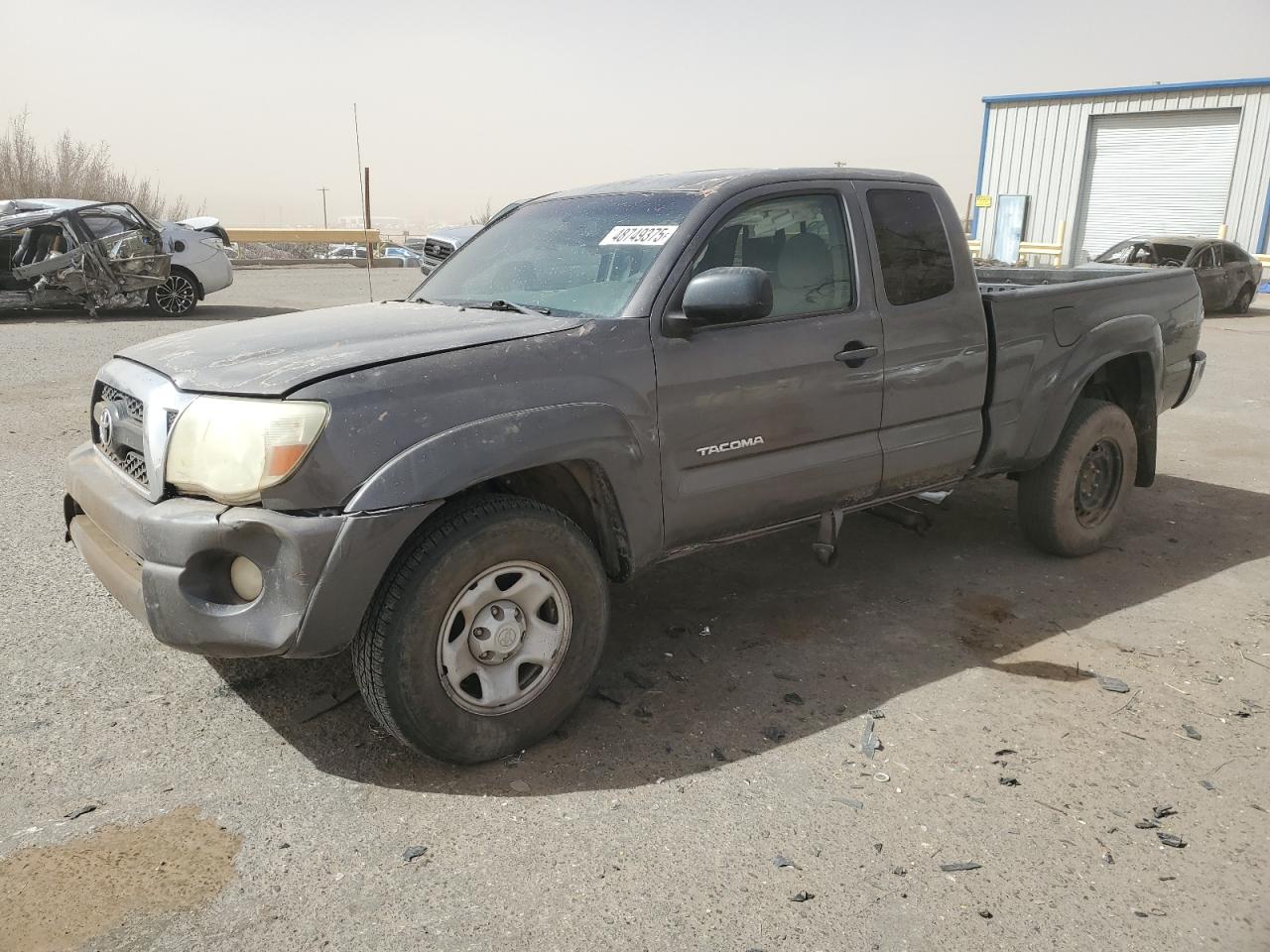 TOYOTA TACOMA ACC 2011