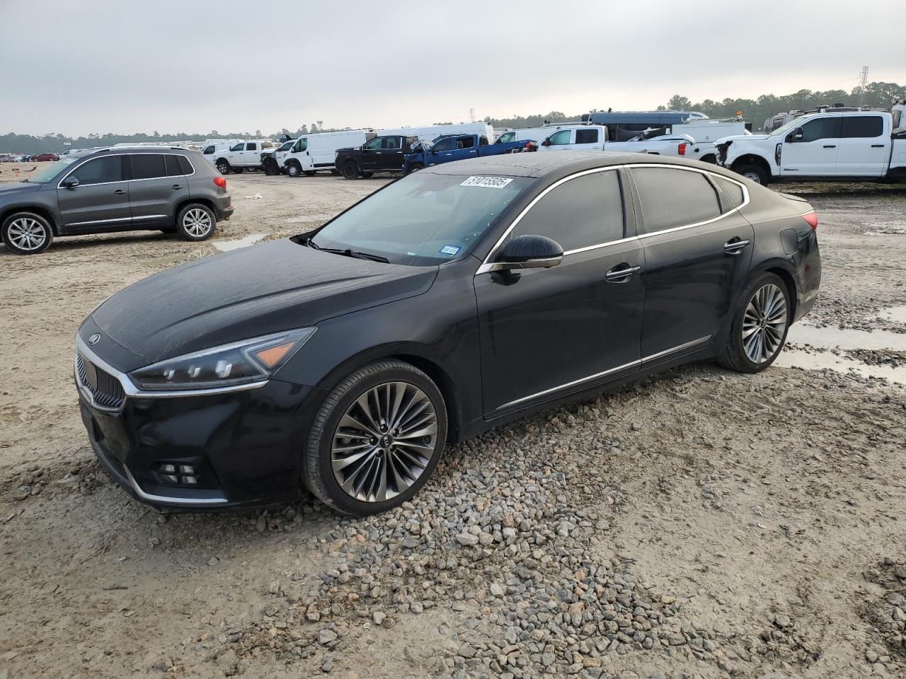 KIA CADENZA LU 2019