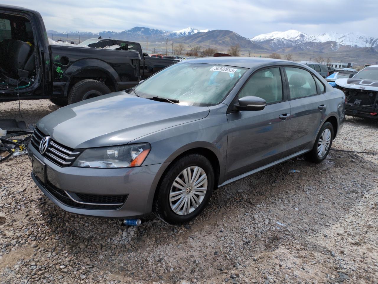 VOLKSWAGEN PASSAT S 2015