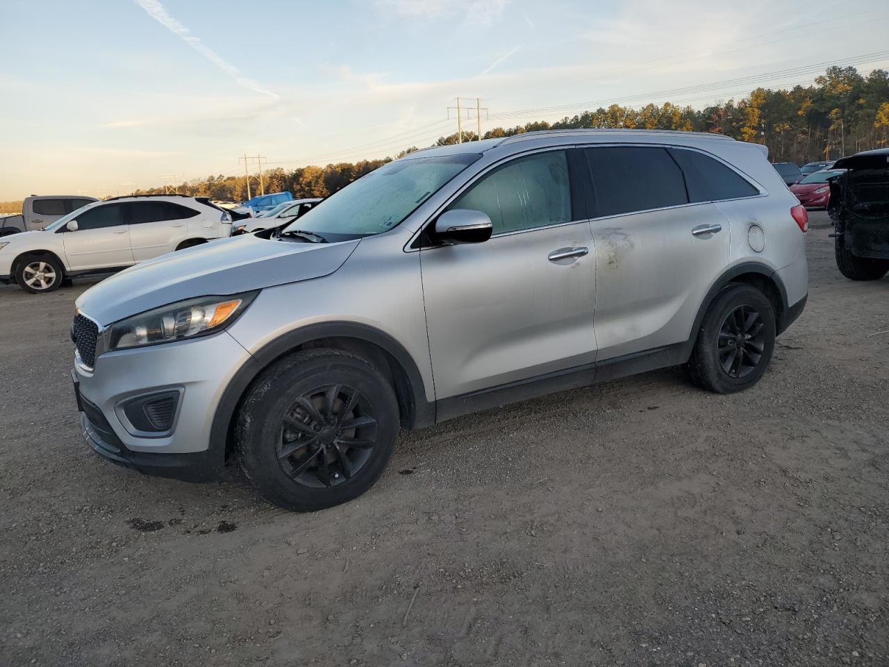 KIA SORENTO LX 2016