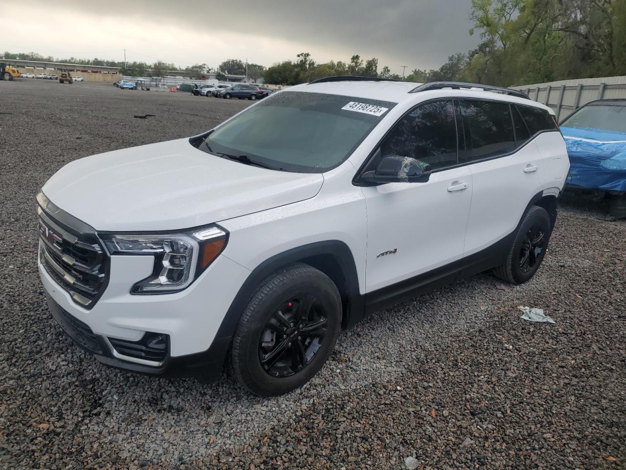 GMC TERRAIN AT 2023