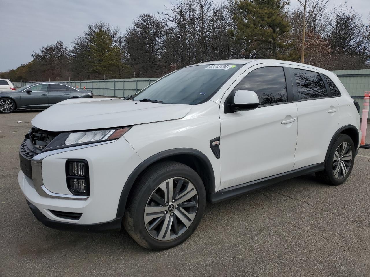 MITSUBISHI OUTLANDER 2020