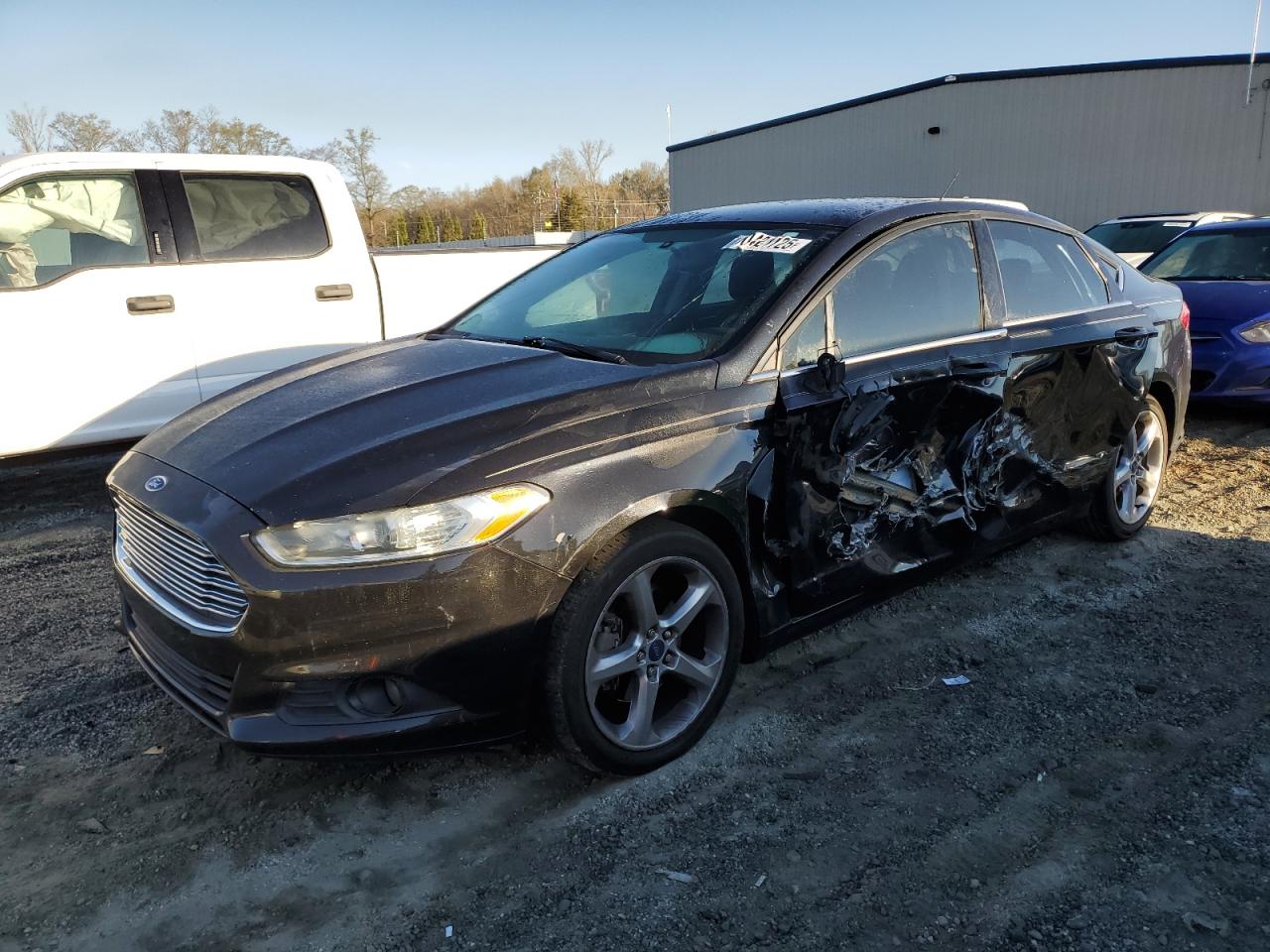 FORD FUSION SE 2015