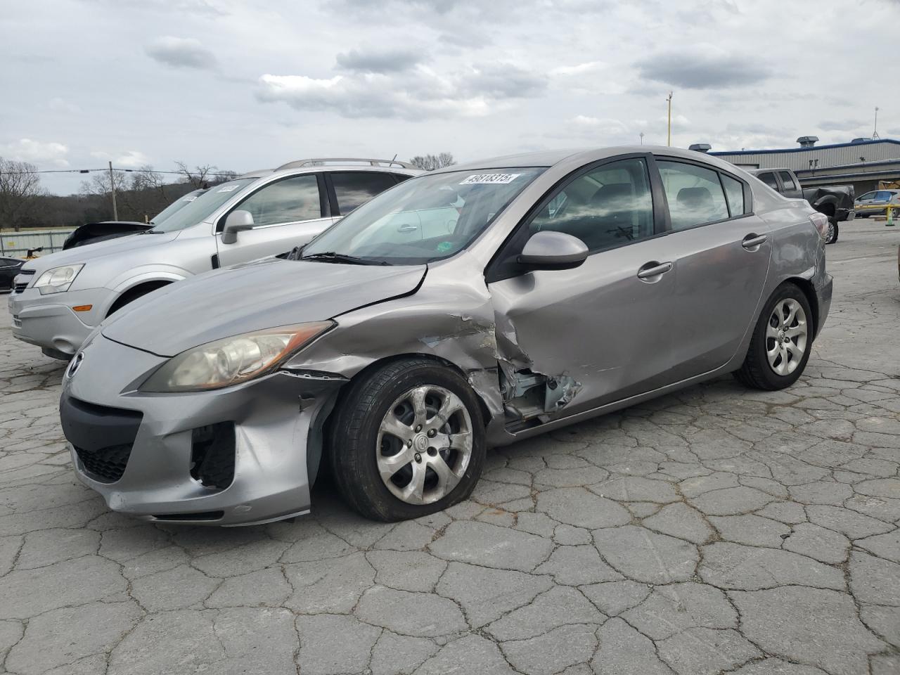 MAZDA 3 2013