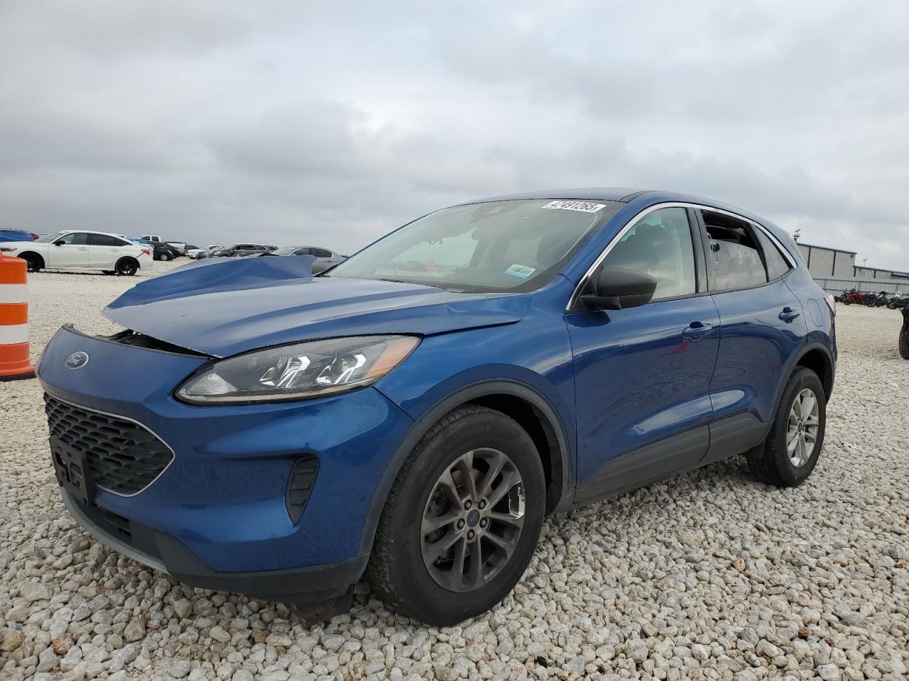 FORD ESCAPE SE 2022