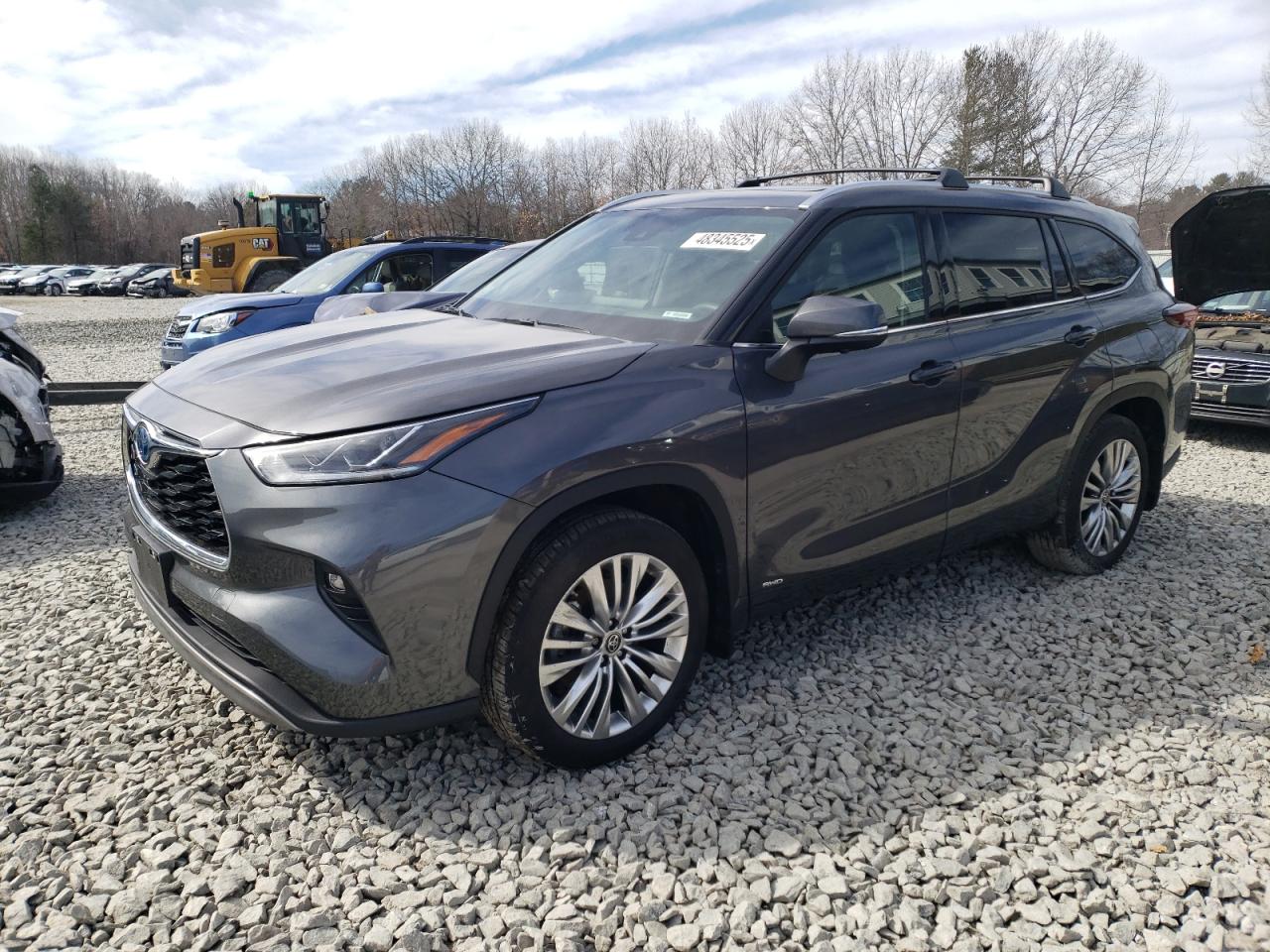 TOYOTA HIGHLANDER 2024