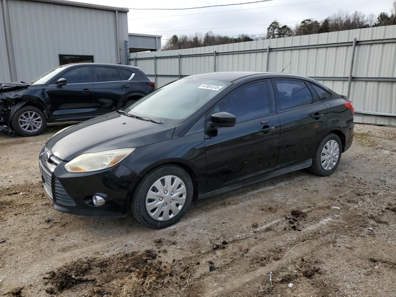 FORD FOCUS SE 2012