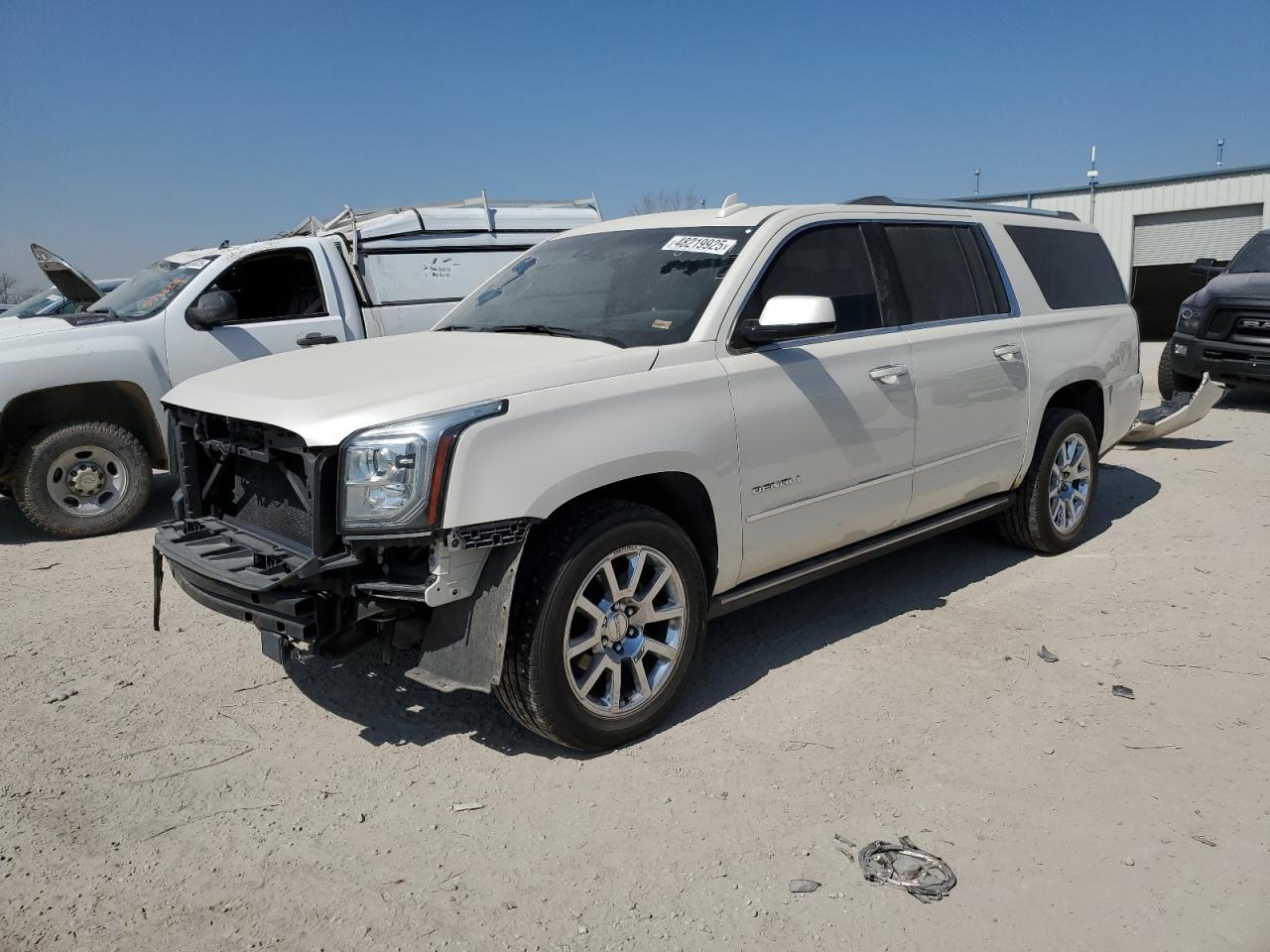 GMC YUKON XL D 2015