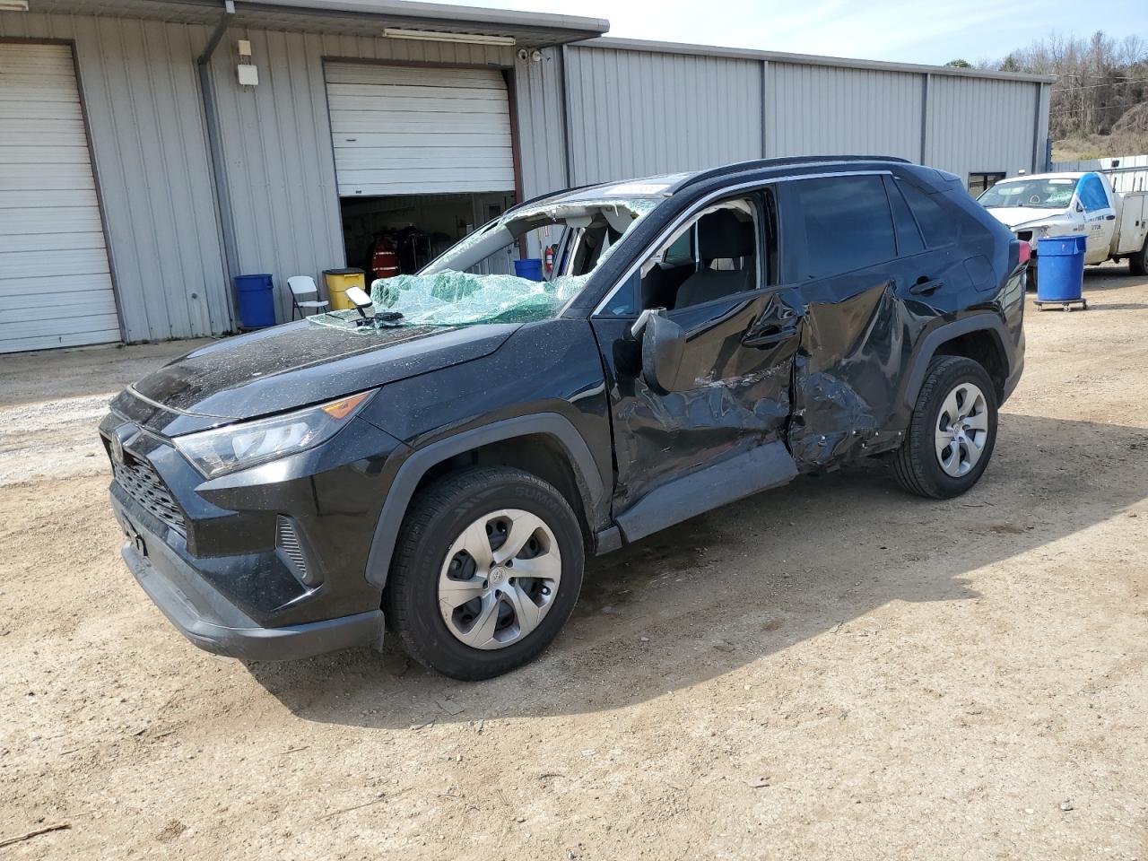 TOYOTA RAV4 LE 2020