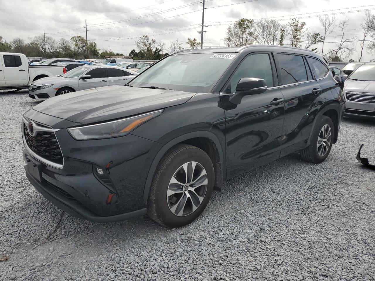 TOYOTA HIGHLANDER 2022