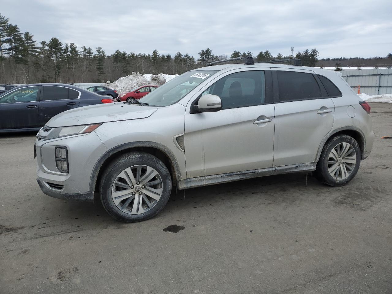 MITSUBISHI OUTLANDER 2021