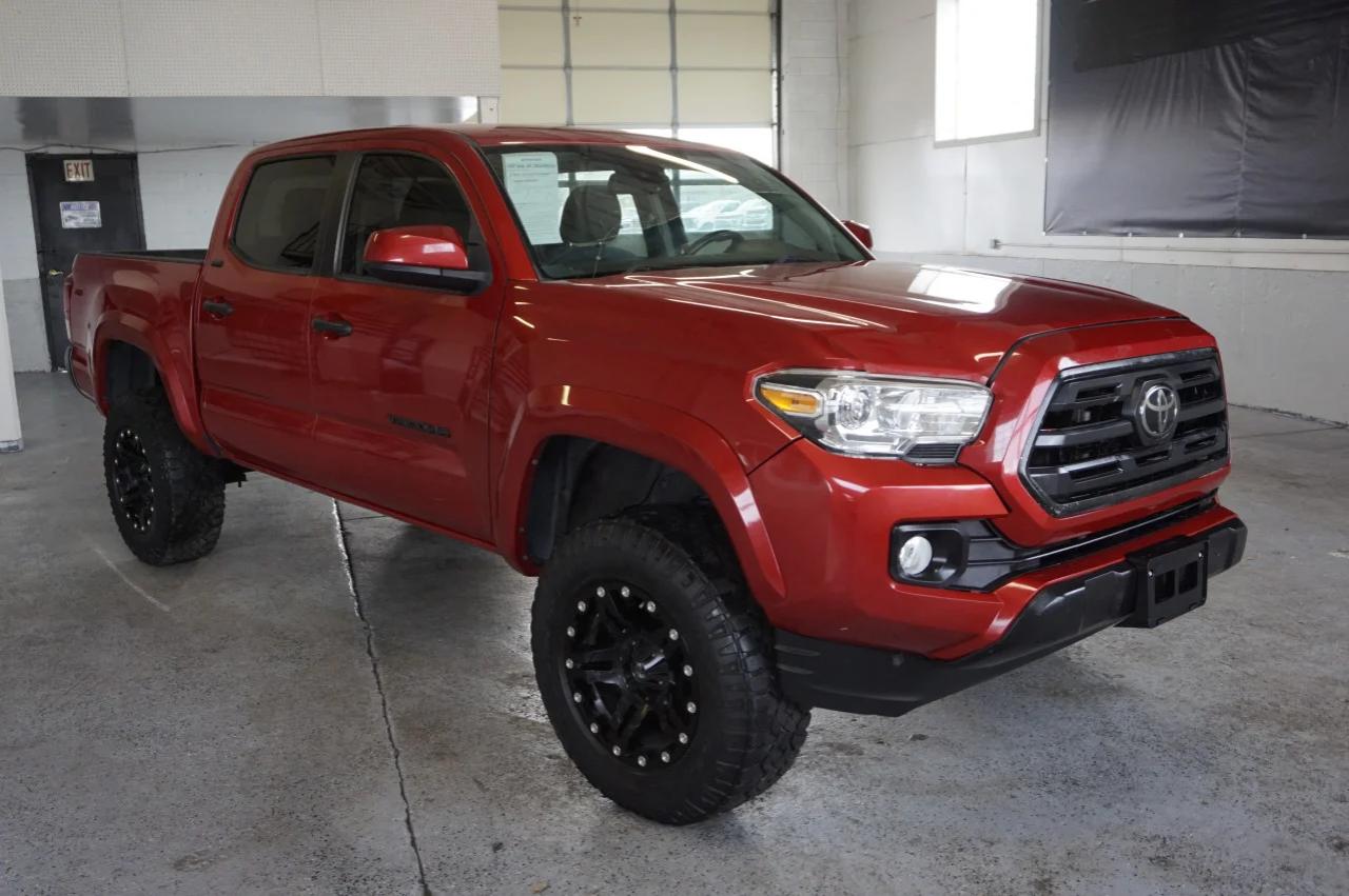 TOYOTA TACOMA DOU 2019