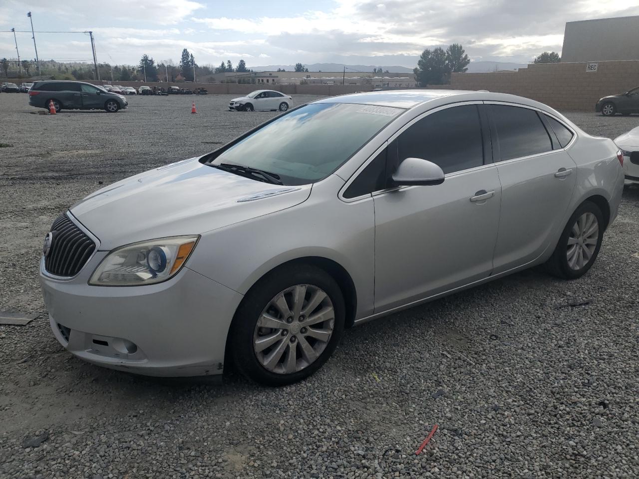 BUICK VERANO 2015