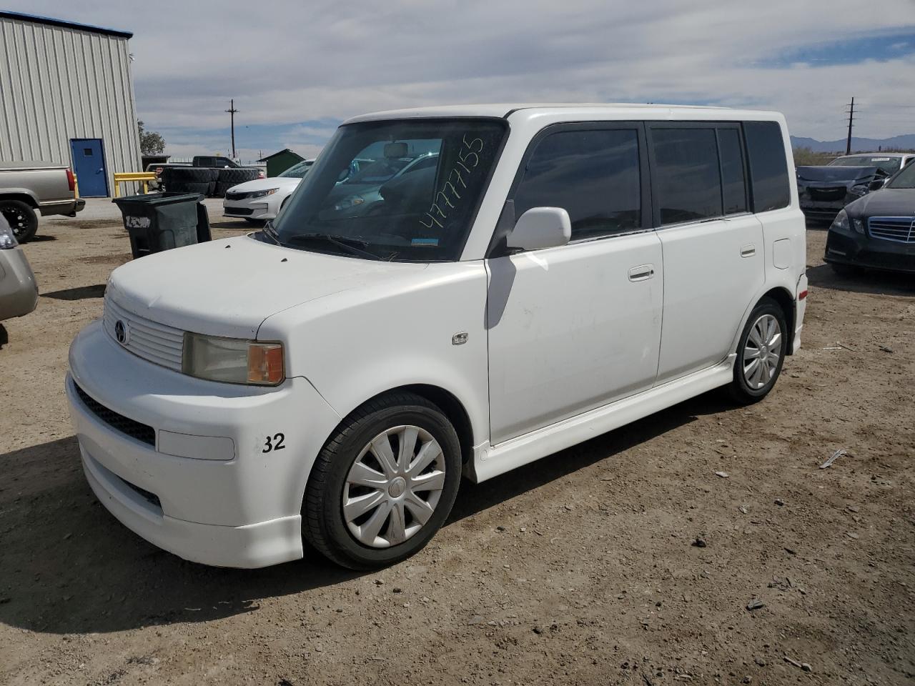 TOYOTA SCION XB 2005