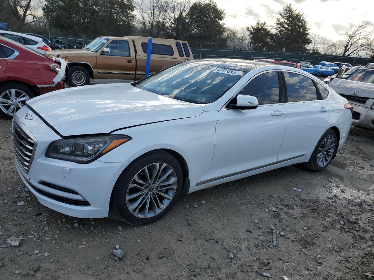 HYUNDAI GENESIS 3. 2015