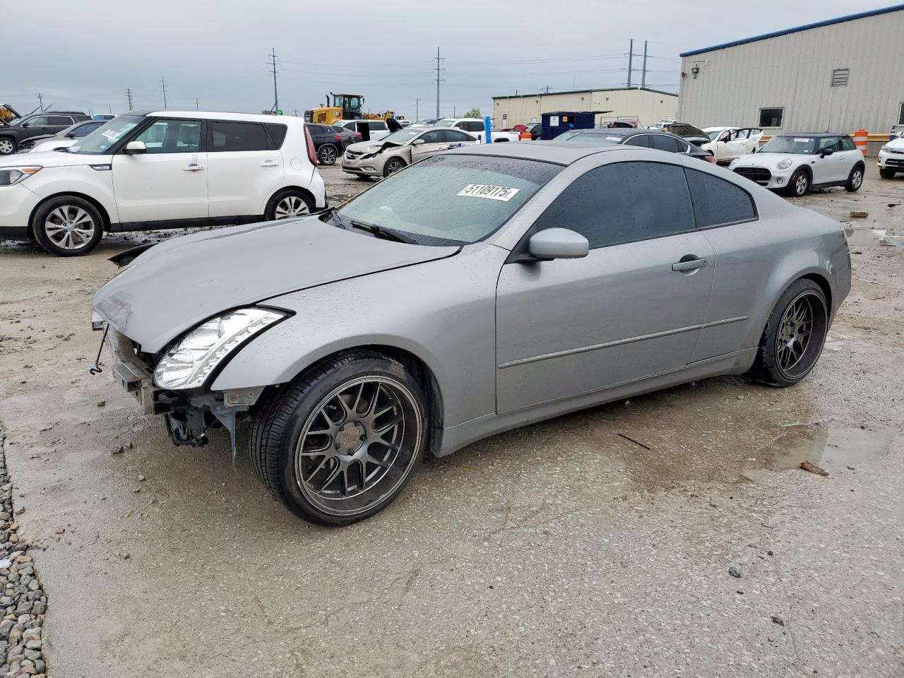 INFINITI G35 2003