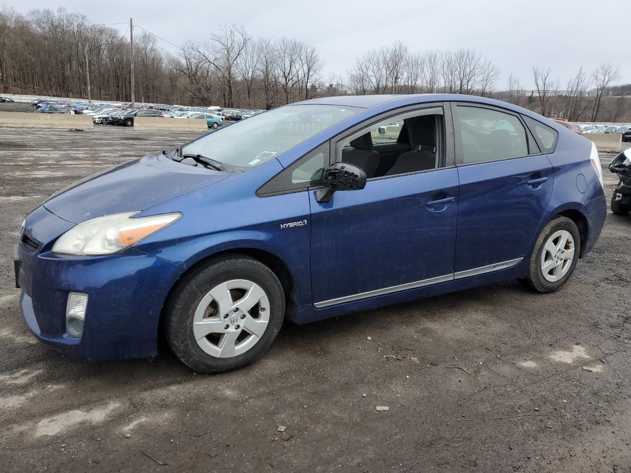TOYOTA PRIUS 2011