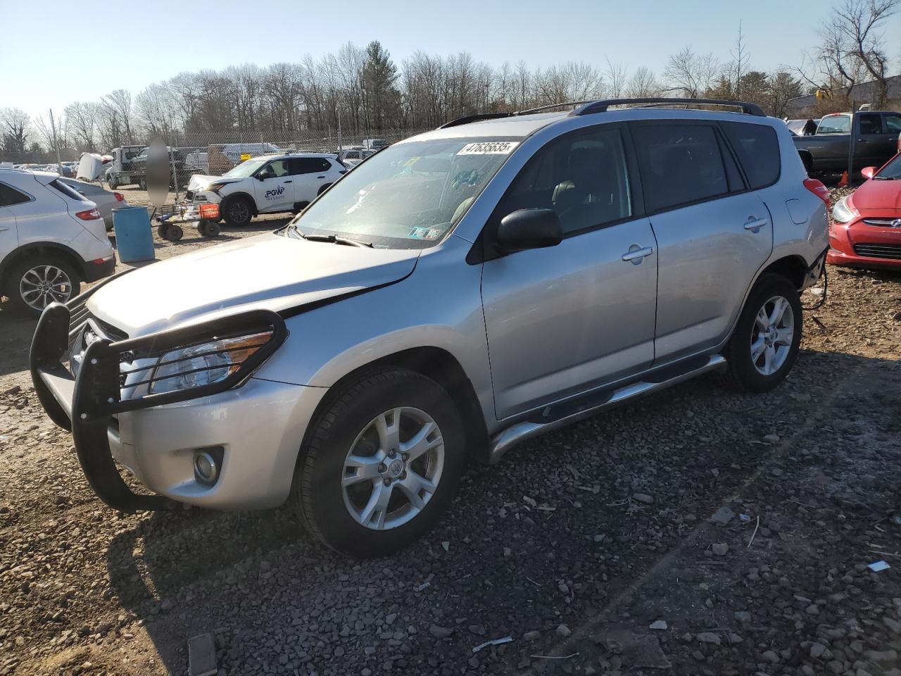 TOYOTA RAV4 2012