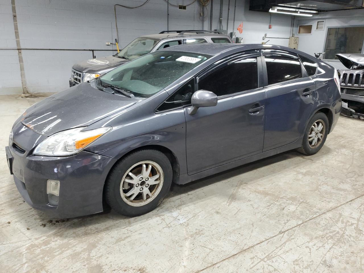 TOYOTA PRIUS 2011