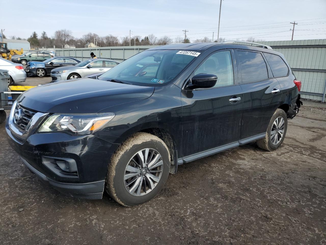 NISSAN PATHFINDER 2017