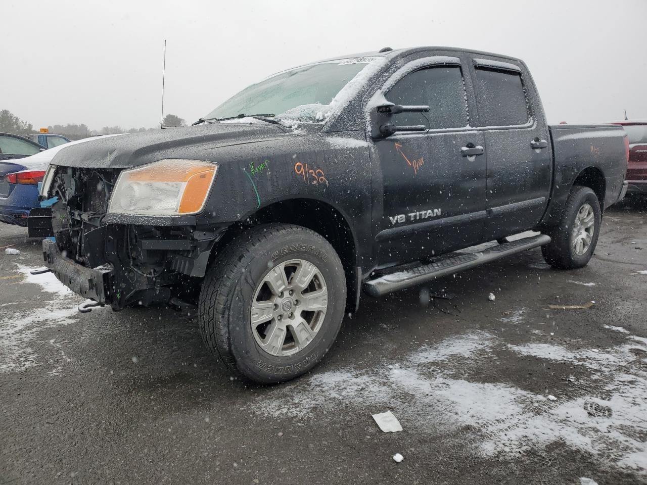 NISSAN TITAN 2014