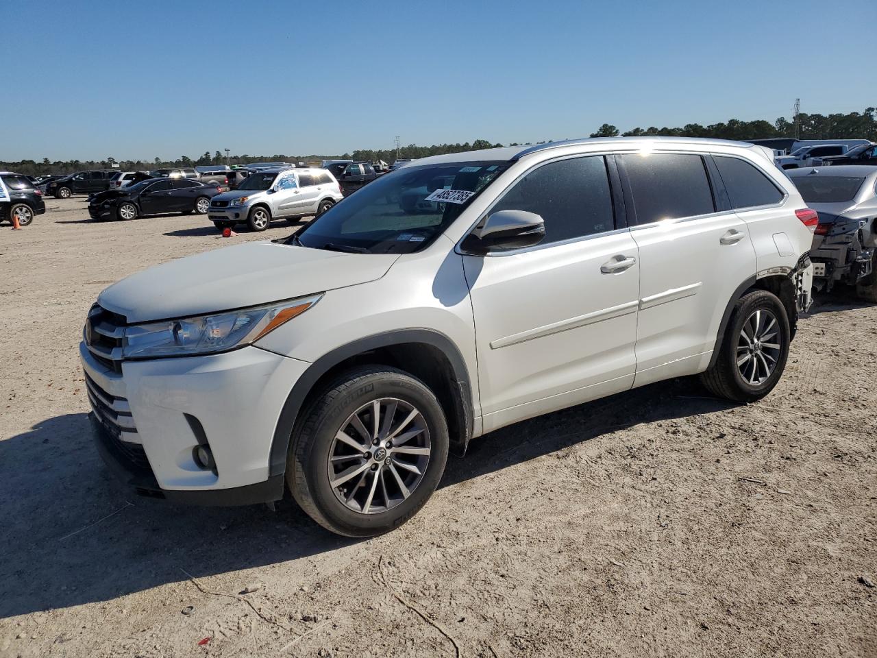 TOYOTA HIGHLANDER 2018