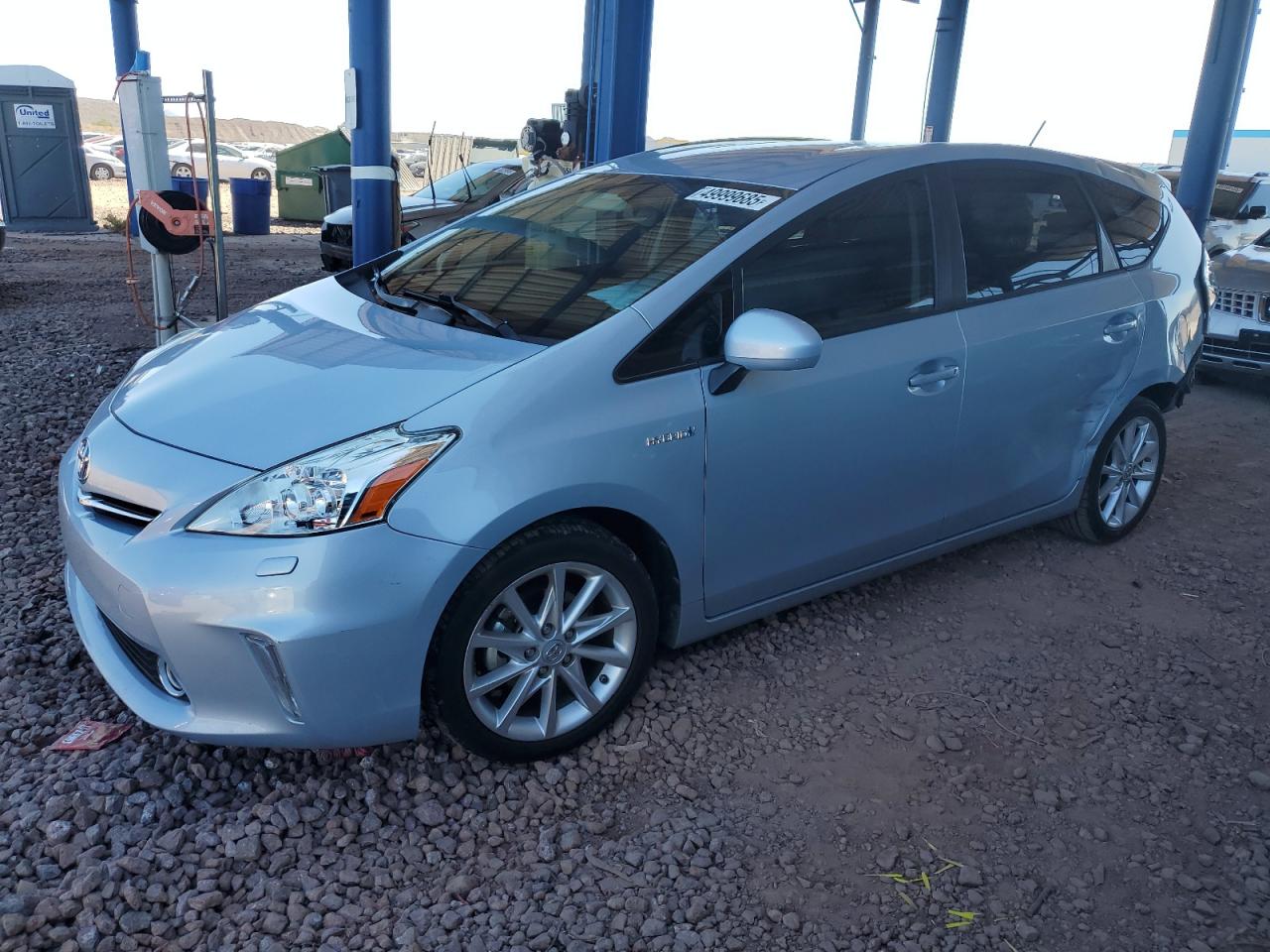 TOYOTA PRIUS V 2014