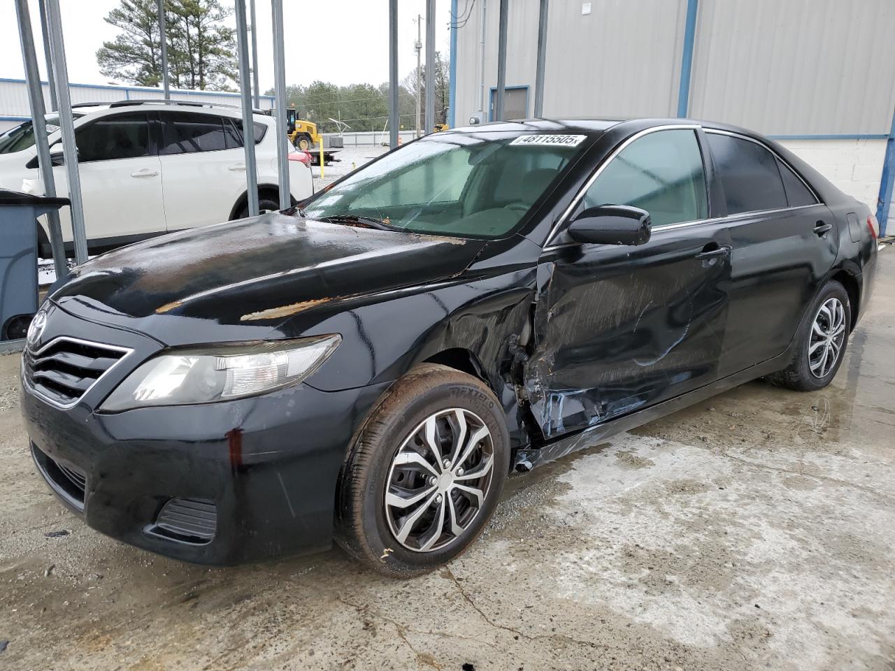 TOYOTA CAMRY BASE 2011