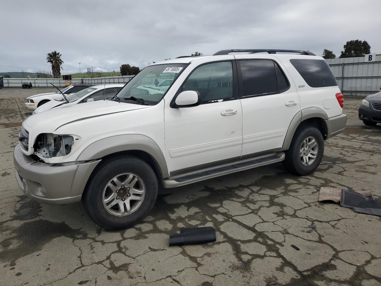 TOYOTA SEQUOIA SR 2004