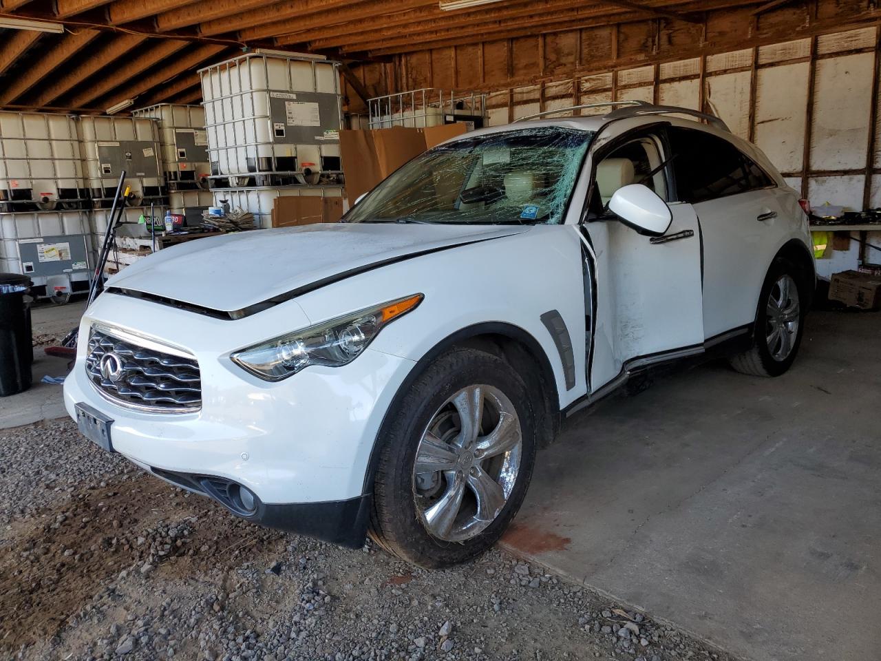 INFINITI FX35 2010