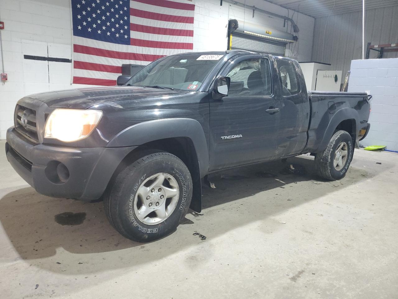 TOYOTA TACOMA ACC 2010