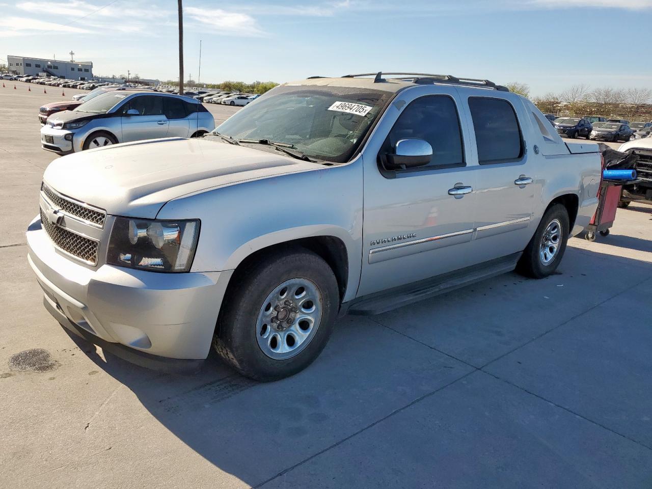 CHEVROLET AVALANCHE 2013