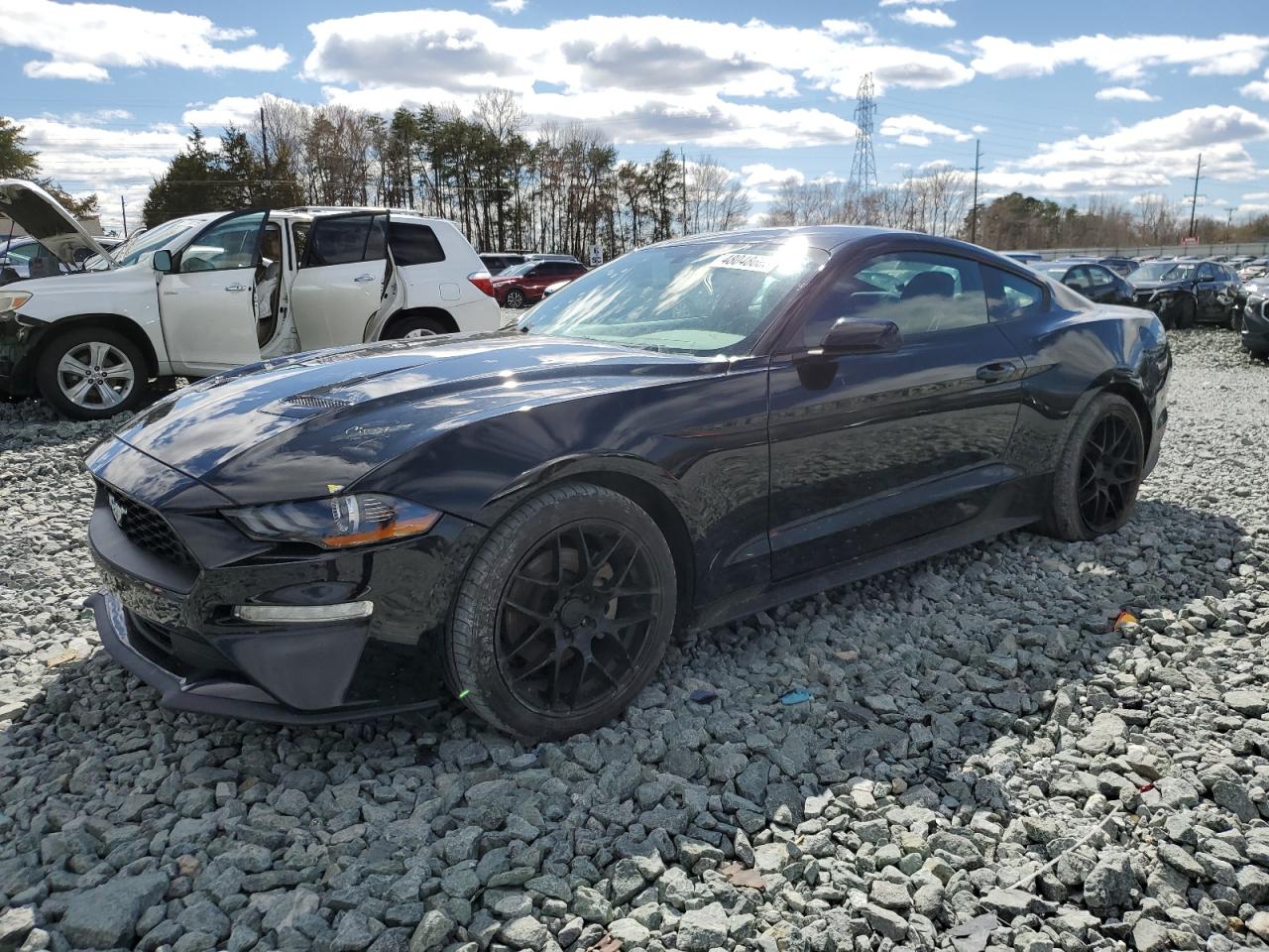 FORD MUSTANG 2018