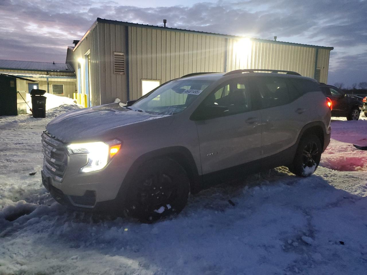 GMC TERRAIN AT 2022