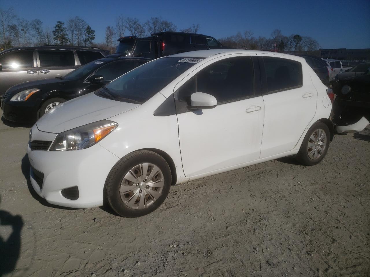 TOYOTA YARIS 2013