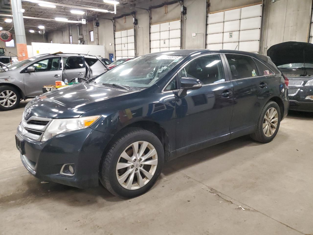 TOYOTA VENZA LE 2013