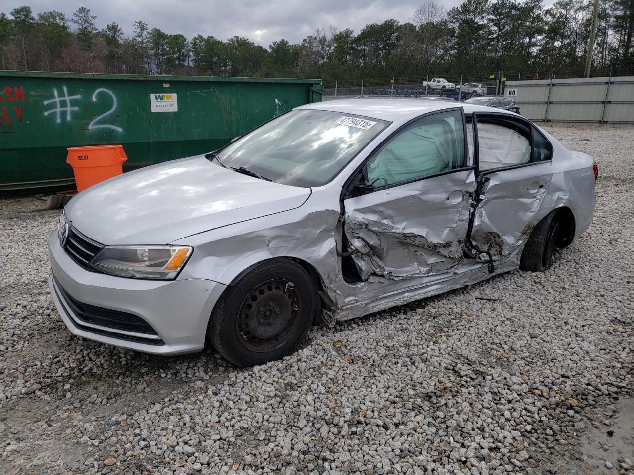 VOLKSWAGEN JETTA BASE 2015